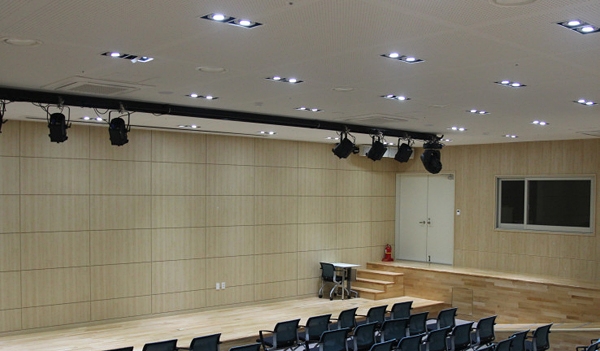 활자와 소리가 조화롭게 머무는 문화 공간, 창비(Changbi) 사옥